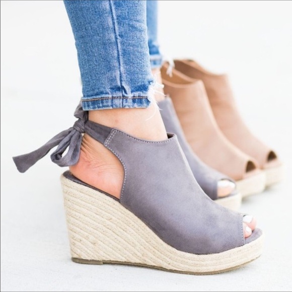 Gray espadrille wedges - Picture 2 of 2